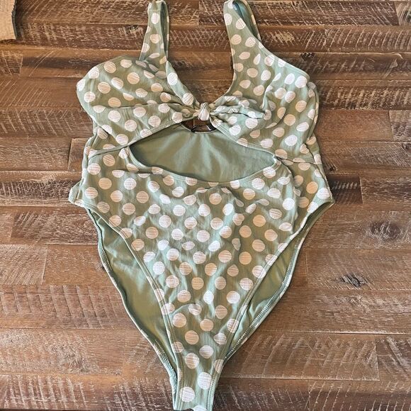 Nasty Gal Bathing suit with matching head tie - Picture 1 of 5